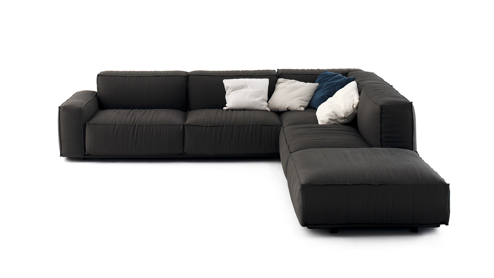 arflex-Marechiaro-sofa-modular-seatsystem-curved-design-Mario-Marenco-fabric-leather-living-hospitality-project-luxury-twoseats-threeseats-madeinitaly-removablecover-modern-contemporary