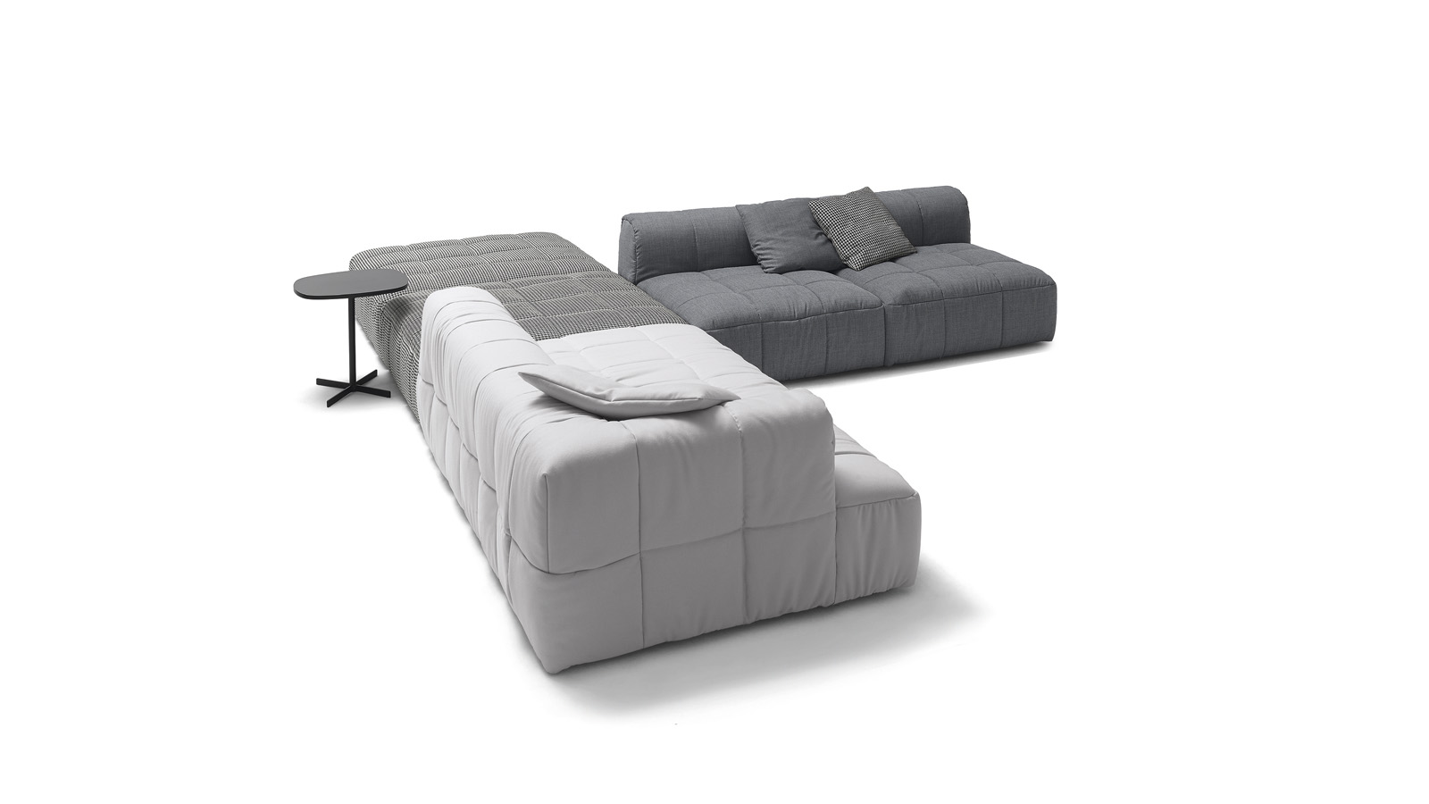 arflex-Strips-divano-iconico-modulare-componibile-design-Cini-Boeri-tessuto-living-hospitality-progetto-lusso-dueposti-treposti-madeinitaly-sfoderabile-moderno-contemporaneo
