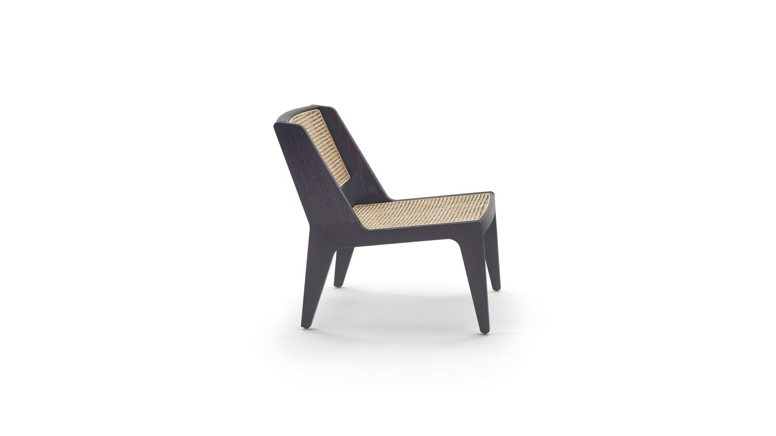 arflex-Deltavienna-Sessel-Design-Claesson-Koivisto-Rune-Holz-Rattan-Paglia-Vienna-Stoff-Leder-Rückenlehne-niedrig-Living-Hospitality-ikonisch-50erJahre-Projekt-Luxus-madeinitaly-abziehbar-modern-zeitgenössisch