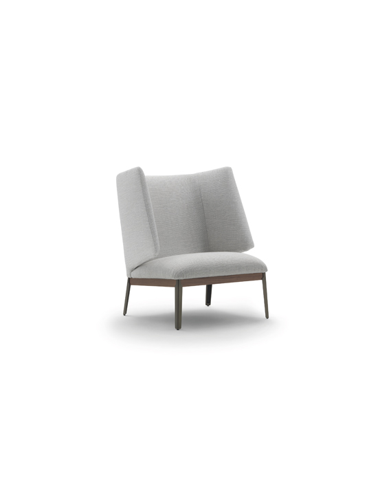 arflex-Hug-armchair-design-Claesson-Koivisto-Rune-fabric-leather-backrest-high-low-living-hospitality-project-luxury-madeinitaly-removablecover-modern-contemporary