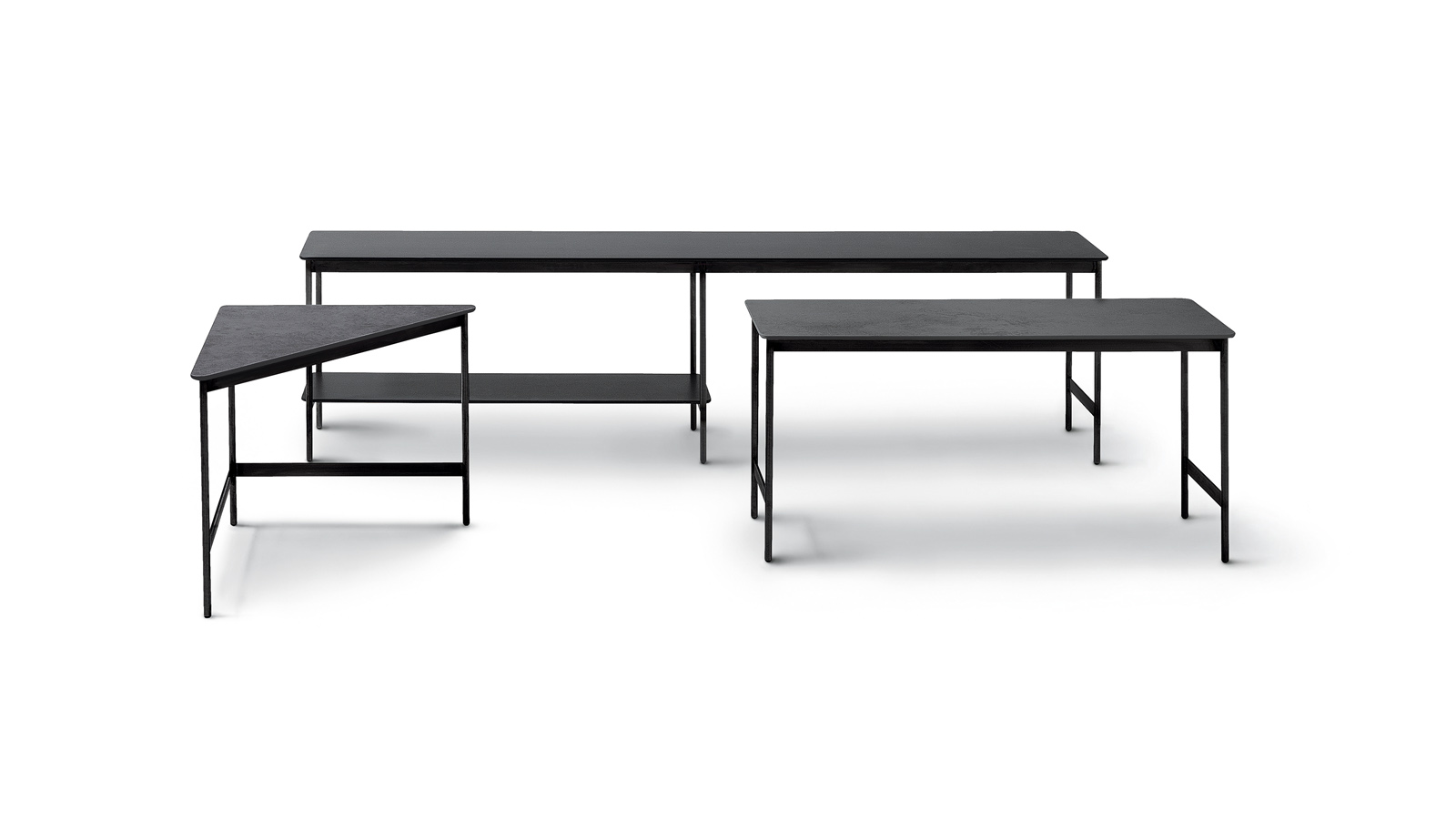 arflex-Capilano-tavolino-service-design-Luca-Nichetto-marmo-Carrara-Marquinia-Emperador-Fondovalle-Lava-living-office-hospitality-progetto-lusso-madeinitaly-moderno-contemporaneo