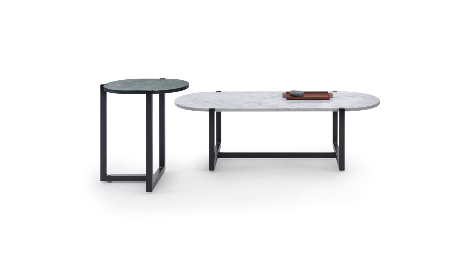 arflex-Sigmund-tavolino-scrittoio-service-design-Studio-Asai-marmo-Carrara-Marquinia-Travertino-living-office-hospitality-progetto-lusso-madeinitaly-moderno-contemporaneo
